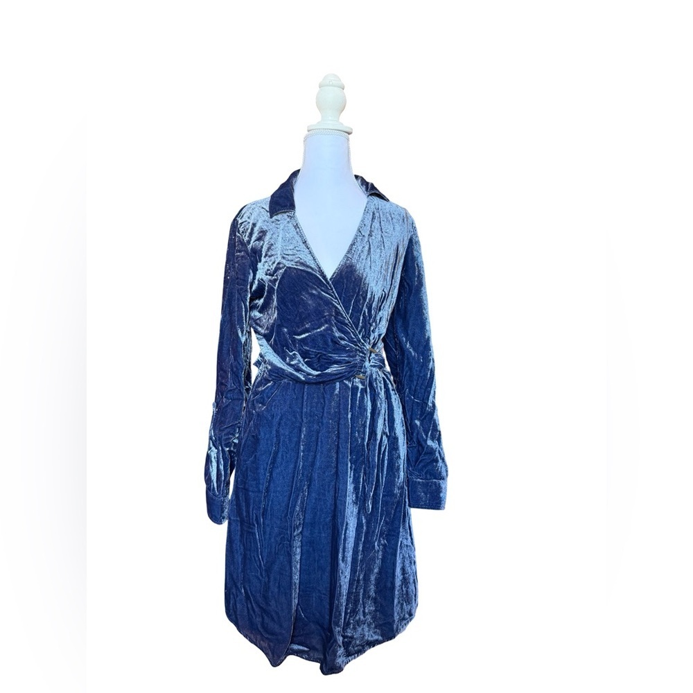 Anthropologie Maeve Women's Deep Blue Velvet Wrap Dress Size 6 V-Neck Belted - Picture 2 of 11